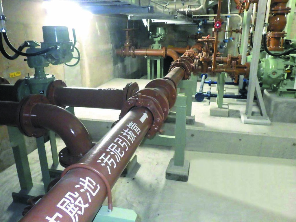 公共下水処理場機器据付・配管工事