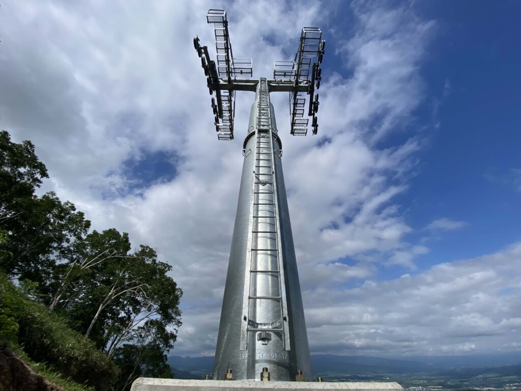 スキー場ゴンドラ設備機器据付工事